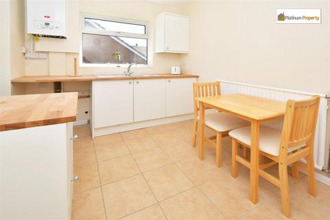 2 bedroom semi-detached bungalow for sale, Willows Drive, Stoke-On-Trent ST3