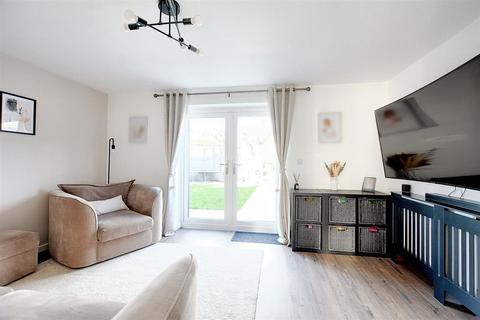 28 Padley Close, Bulwell, Nottingham, NG6 9ND