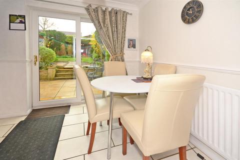 3 bedroom detached house for sale, Hopedale Close, Stoke-On-Trent ST4