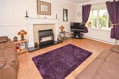 3 bedroom detached house for sale, Hopedale Close, Stoke-On-Trent ST4