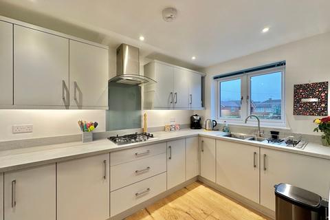 7, Greenways Mill Lane, Credenhill, Hereford, HR4 7EH