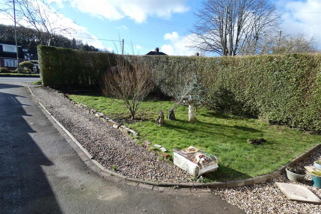 Leek Road, Cheadle, Stoke On Trent 3 bed detached house for sale £242,500