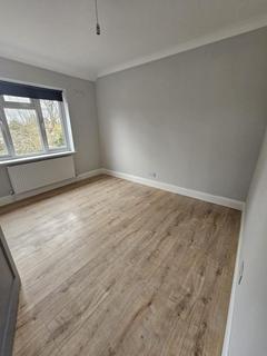 1 bedroom flat to rent - Harlington Road, Uxbridge