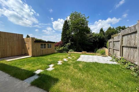 3 bedroom detached house for sale, Shenstone Avenue, Halesowen, West Midlands