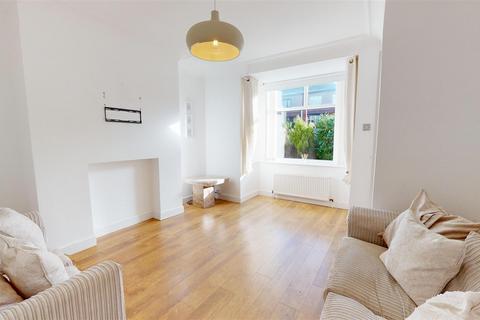30 Low Ash Crescent, Shipley, BD18 1JB