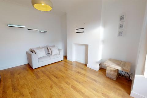 30 Low Ash Crescent, Shipley, BD18 1JB
