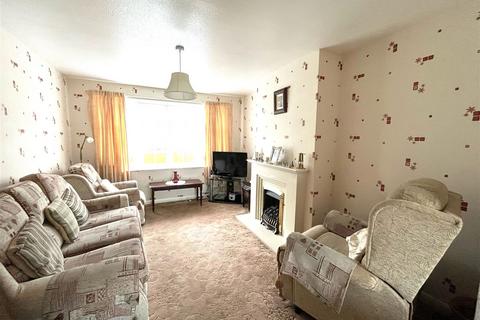 3 bedroom semi-detached house for sale - Tunnicliffe Drive, Rugeley
