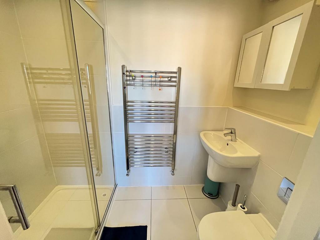Ensuite Shower Room