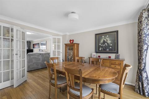 9 Skiver Close, Sawston, Cambridge, CB22 3UN