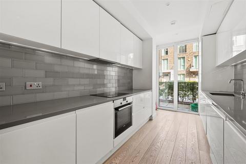 4 bedroom townhouse for sale, Starboard Way, Royal Wharf, E16