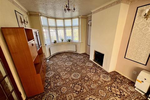 119 Stroud Road, Shirley, Solihull, B90 2JX