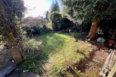 119 Stroud Road, Shirley, Solihull, B90 2JX