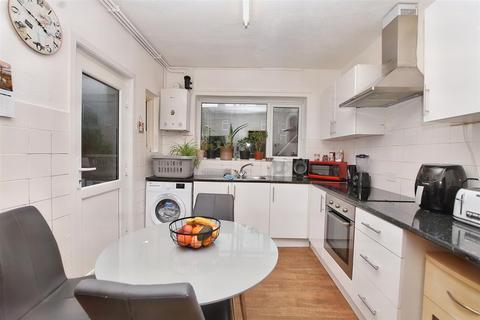 2 bedroom terraced house for sale, Melbourne Road, Eastbourne