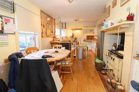 3 bedroom semi-detached house for sale, Hundleby Road, Spilsby