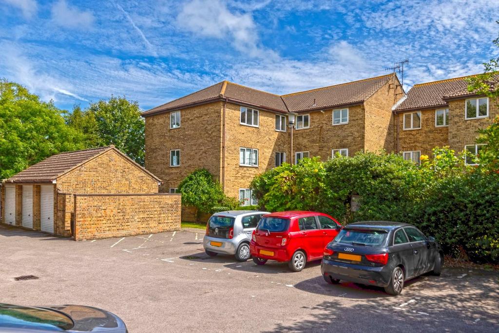 Kingston Lane, ShorehamBySea 1 bed flat for sale £185,000