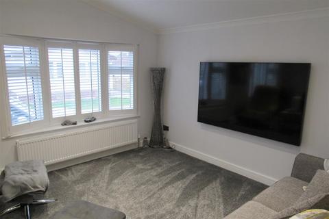 2 bedroom park home for sale, Orchard Park Reculver Road, Herne Bay