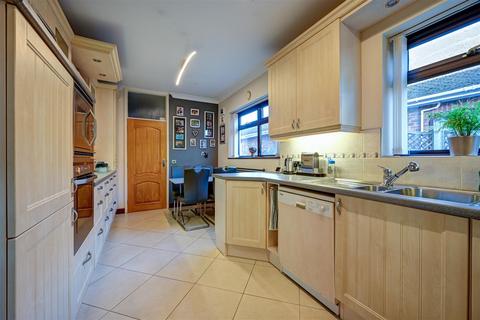 4 bedroom detached house for sale, Busseys Loke, Bradwell, Great Yarmouth