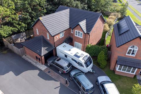 5 bedroom detached house for sale, Maxy House Road, Preston PR4