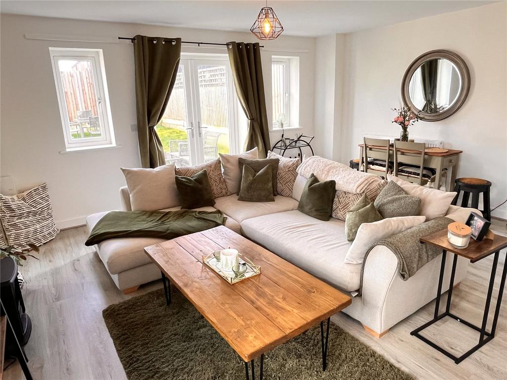 Cross Gates Meadow, Ford, Shrewsbury, Shropshire, SY5 3 bed semi