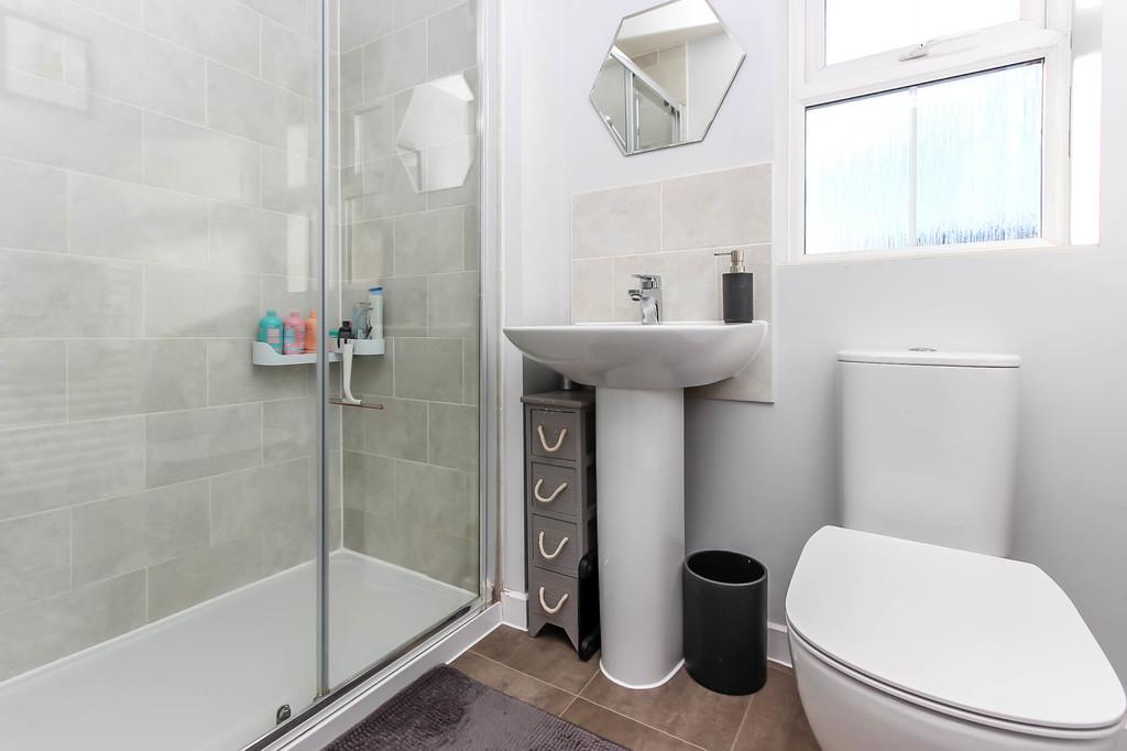 Ensuite Shower Room