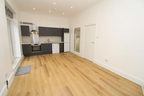 2 bedroom apartment to rent, Astbury Road, Peckham, SE15