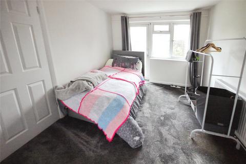 37 Iris Close, Pilgrims Hatch, Brentwood, CM15 9QF