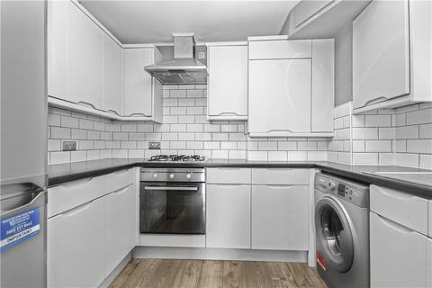 2 bedroom apartment to rent, Gleneagle Road, Streatham, SW16