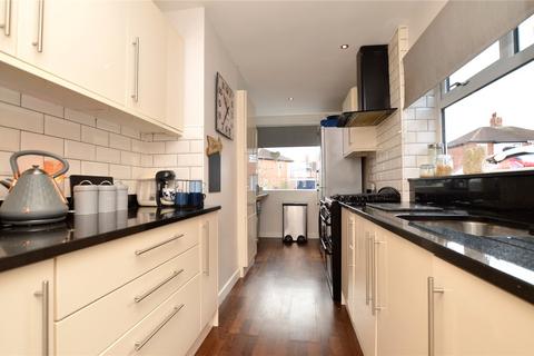 4 bedroom semi-detached house for sale, Half Mile Lane, Leeds, West Yorkshire