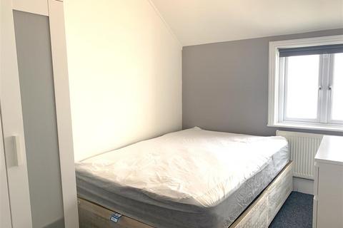 4 bedroom maisonette to rent, St George's Road, Brighton BN2