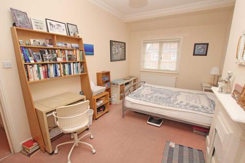 3 bedroom end of terrace house for sale, De Walden Mews, Eastbourne, BN20 7QU