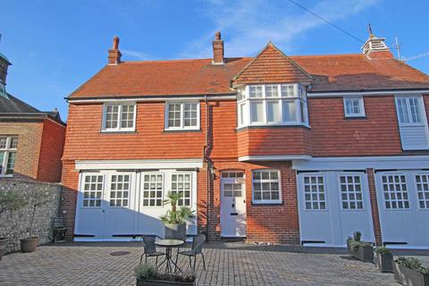 3 bedroom end of terrace house for sale, De Walden Mews, Eastbourne, BN20 7QU