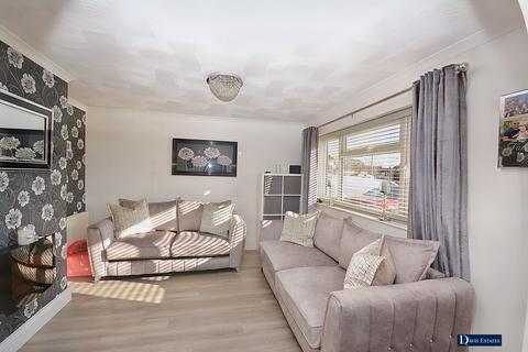 62 Byron Way, Romford, RM3 7PS