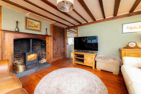3 bedroom cottage for sale, Newnham Lane, Eastling, ME13