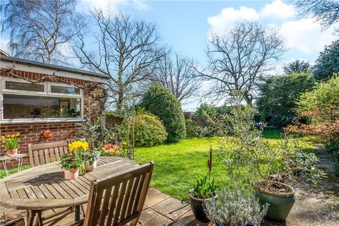 3 bedroom detached house for sale, Chalet Close, Bexley, Kent