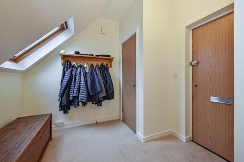2 bedroom flat for sale, Idsworth Down, Petersfield, Hampshire