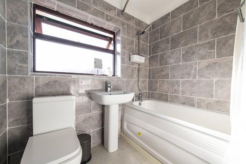 134 Marling Way, Gravesend, DA12 4RE