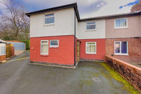 2 bedroom semi-detached house for sale, Shirley Grove, Cleckheaton