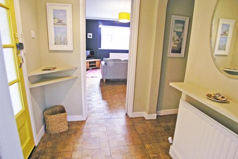 2 bedroom apartment to rent, Rookwood Close, Llandaff