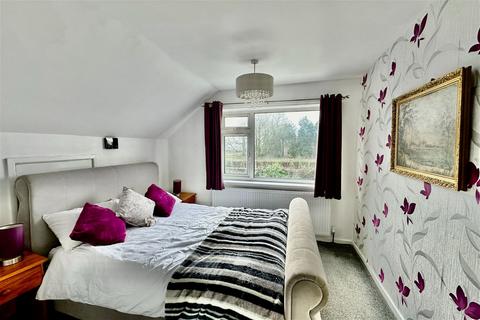 2 bedroom semi-detached house for sale - Carlton Drive, Hull HU11
