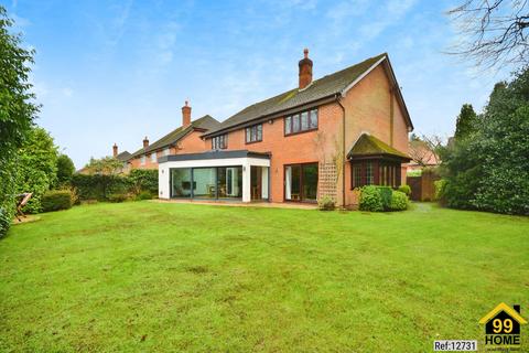 5 bedroom detached house for sale - Bramhall Drive, Stockport, Cheshire, SK7