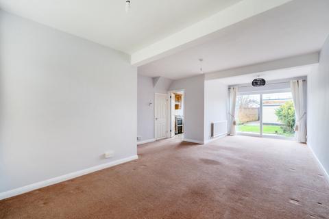 3 bedroom end of terrace house to rent, Copse Road, Cobham, KT11