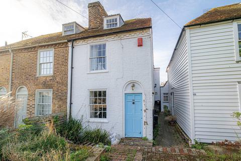 68 Middle Wall, Whitstable, CT5 1BN