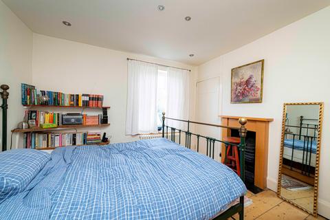 68 Middle Wall, Whitstable, CT5 1BN