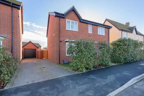 30 Baker Drive, Hethersett, Norwich, NR9 3GB