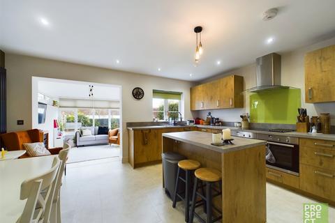 4 bedroom end of terrace house for sale, Dalby Gardens, Maidenhead, Berkshire, SL6