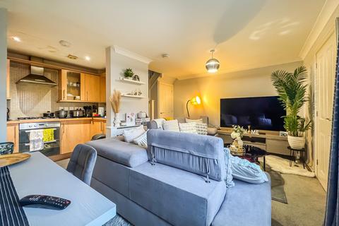 2 bedroom terraced house for sale, Russet Drive, Red Lodge