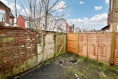 7 Barff Road, Salford, M5 5ES