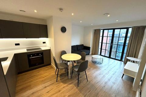 Studio to rent, George Street, Manchester, Greater Manchester, M1