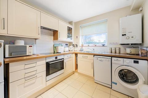 Flat 2, Cambria, 2 Court Downs Road, Beckenham, BR3 6TF