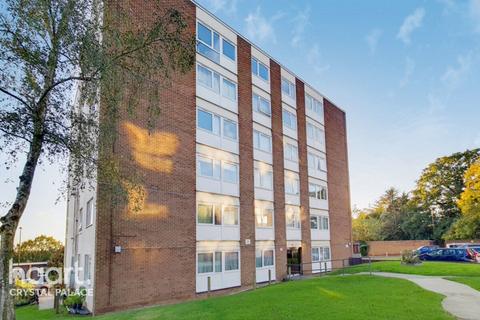 2 bedroom flat for sale, Priory Crescent, London